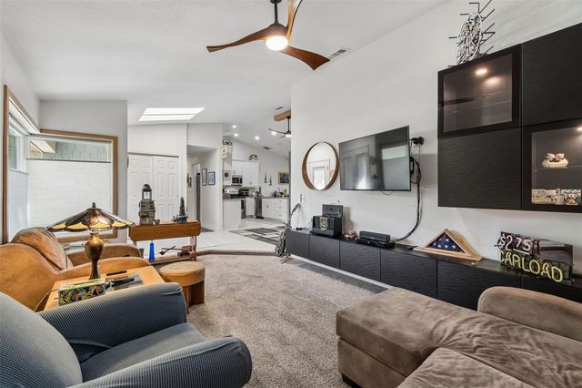 7995 CHAUCER DRIVE, Weeki Wachee, FL 34607