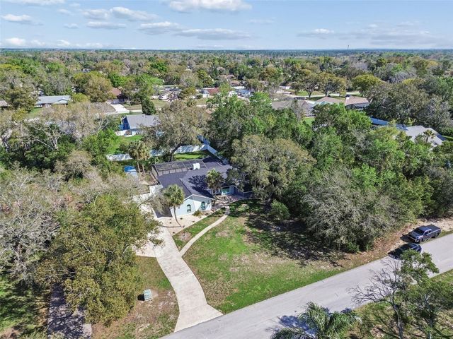 7995 CHAUCER DRIVE, Weeki Wachee, FL 34607
