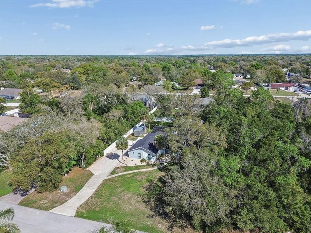 7995 CHAUCER DRIVE, Weeki Wachee, FL 34607