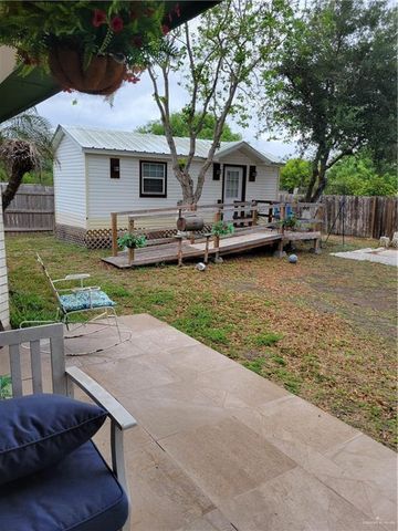 819 N Quail Hollow Drive, Weslaco, TX 78596