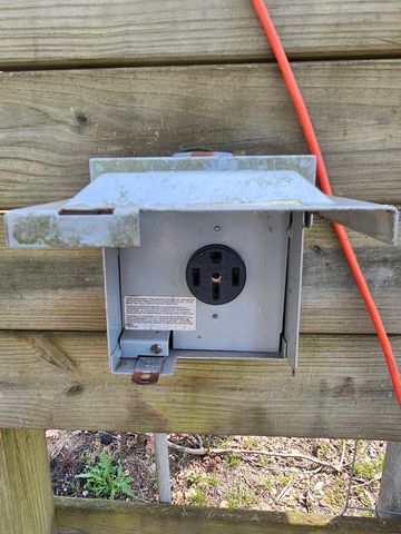 2615 Col James Hardin Dr, Clifton, TN 38425