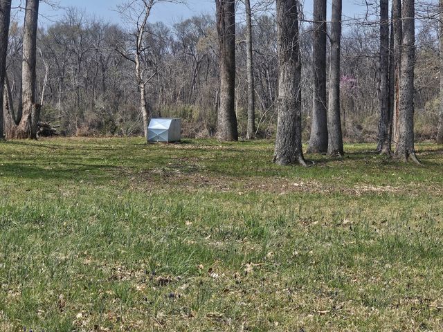 2615 Col James Hardin Dr, Clifton, TN 38425