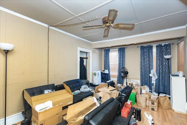 5 Kendrick St, Lawrence, MA 01841