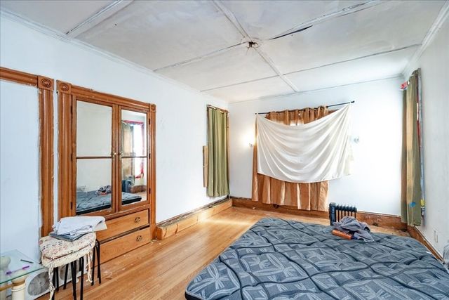 5 Kendrick St, Lawrence, MA 01841