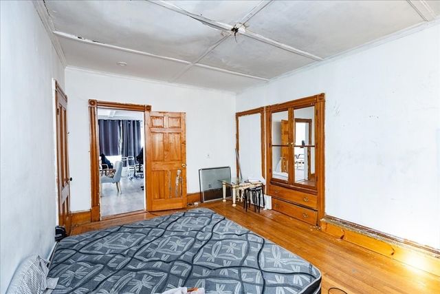 5 Kendrick St, Lawrence, MA 01841