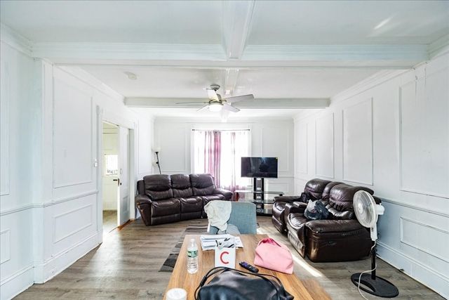 5 Kendrick St, Lawrence, MA 01841