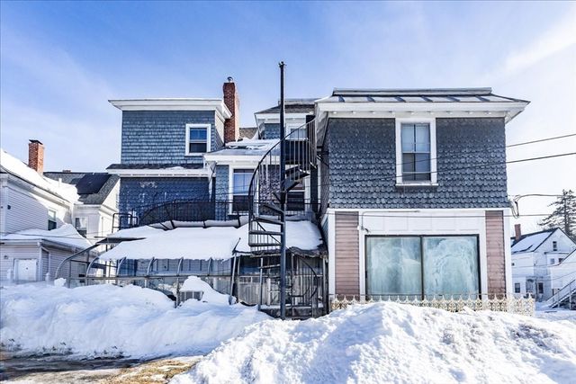 5 Kendrick St, Lawrence, MA 01841