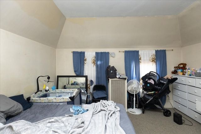 5 Kendrick St, Lawrence, MA 01841