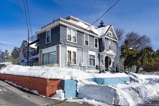 5 Kendrick St, Lawrence, MA 01841