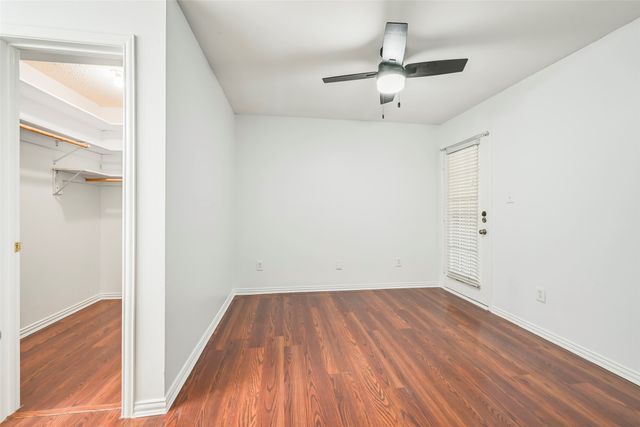 3210 S Fielder Road 211, Arlington, TX 76015