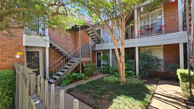 3210 S Fielder Road 211, Arlington, TX 76015
