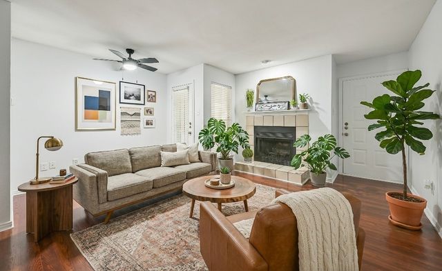 3210 S Fielder Road 211, Arlington, TX 76015