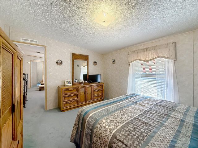 18845 SE 18TH PLACE, Silver Springs, FL 34488