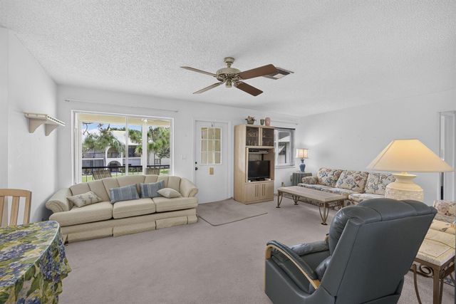 3625 La Aires Court C-2, Greenacres, FL 33463