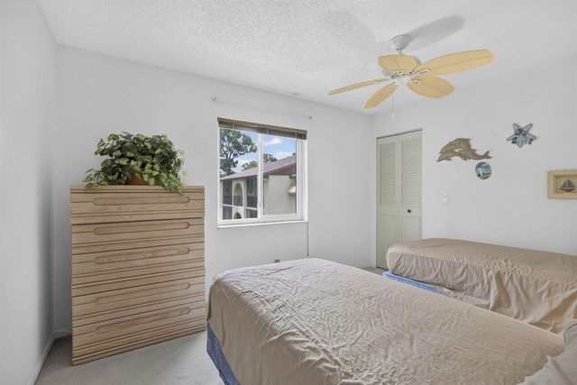 3625 La Aires Court C-2, Greenacres, FL 33463