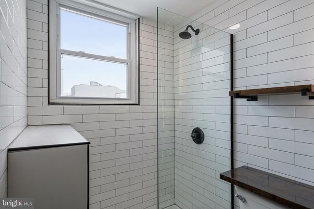 619 E THOMPSON ST, Philadelphia, PA 19125