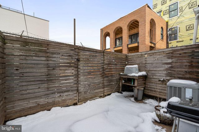 619 E THOMPSON ST, Philadelphia, PA 19125