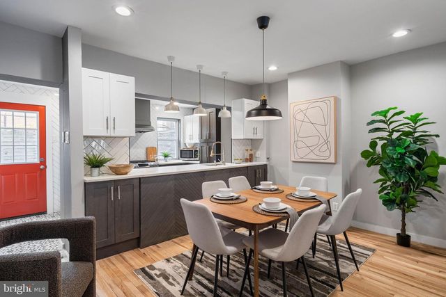 619 E THOMPSON ST, Philadelphia, PA 19125