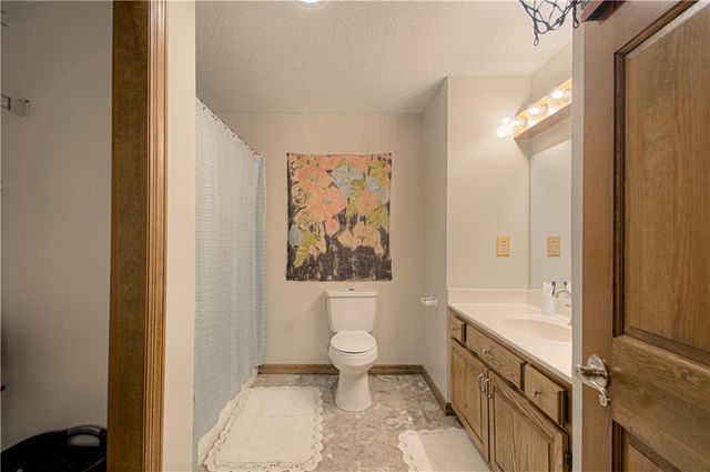 16618 NE 113th Street, Liberty, MO 64068