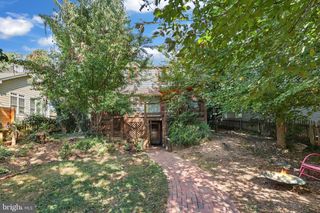 5932 LANGSTON BLVD, Arlington, VA 22207
