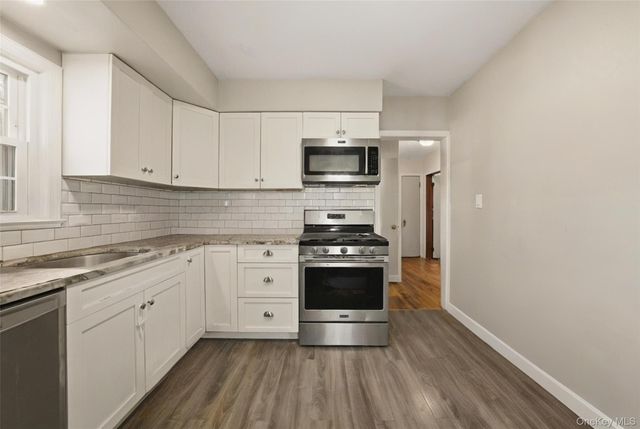 222 Lido Parkway, Lindenhurst, NY 11757