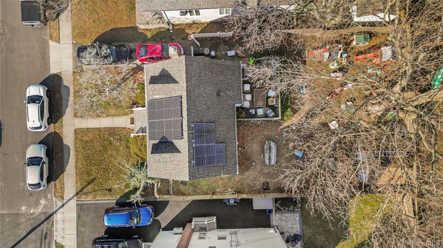 222 Lido Parkway, Lindenhurst, NY 11757