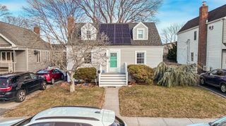 222 Lido Parkway, Lindenhurst, NY 11757