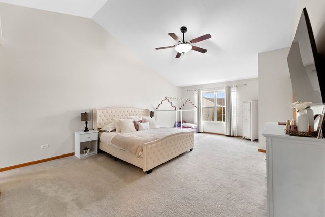 1158 Indian Grass Court, Minooka, IL 60447