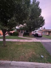 9209 Massasoit Avenue, Oak Lawn, IL 60453