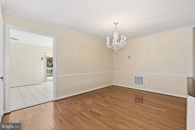 3931 TALLOW TREE PL, Fairfax, VA 22033