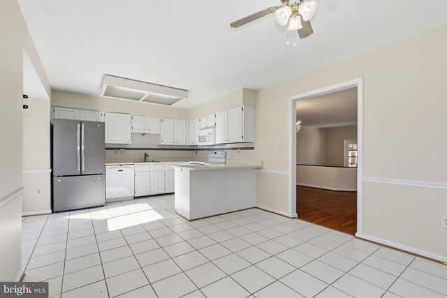 3931 TALLOW TREE PL, Fairfax, VA 22033