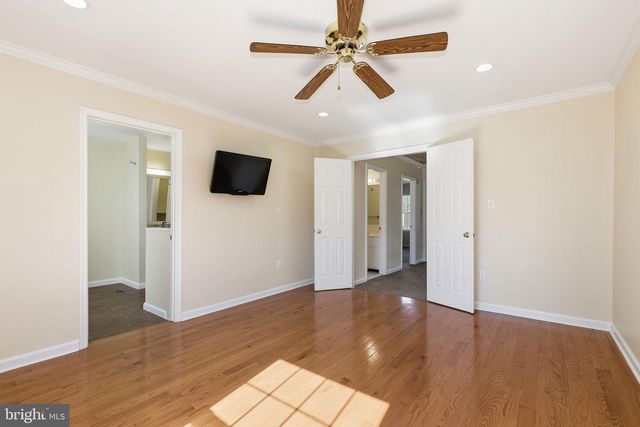 3931 TALLOW TREE PL, Fairfax, VA 22033