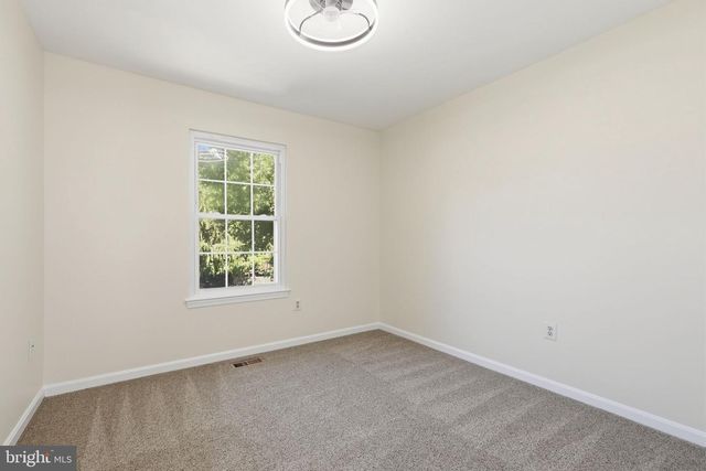3931 TALLOW TREE PL, Fairfax, VA 22033