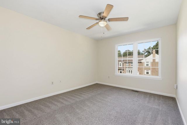 3931 TALLOW TREE PL, Fairfax, VA 22033