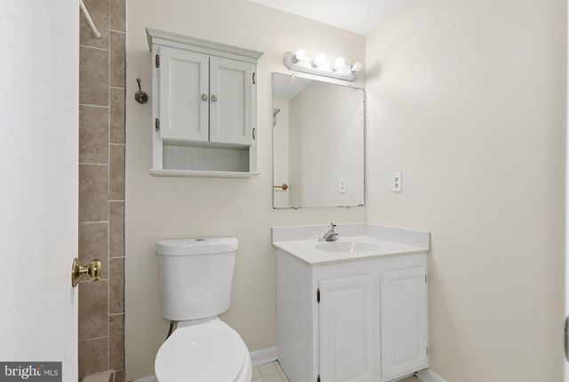 3931 TALLOW TREE PL, Fairfax, VA 22033