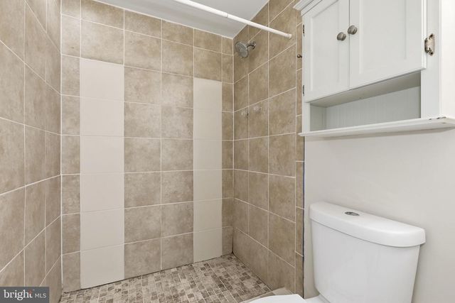 3931 TALLOW TREE PL, Fairfax, VA 22033
