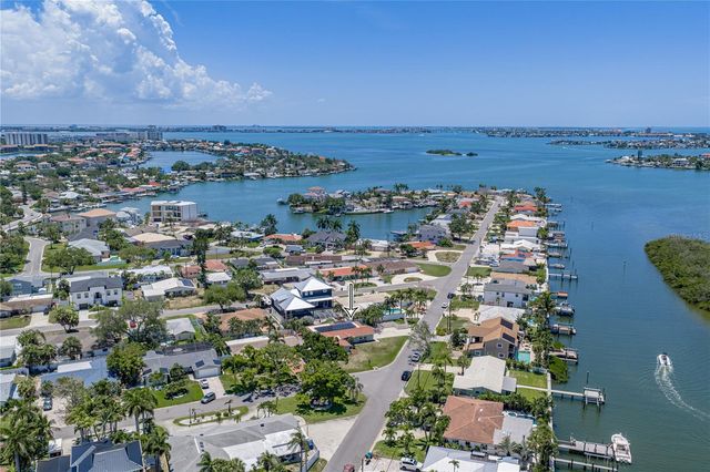 6717 CARDINAL DRIVE S, St Petersburg, FL 33707