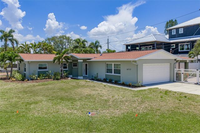 6717 CARDINAL DRIVE S, St Petersburg, FL 33707