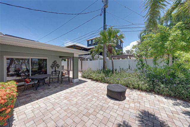 6717 CARDINAL DRIVE S, St Petersburg, FL 33707