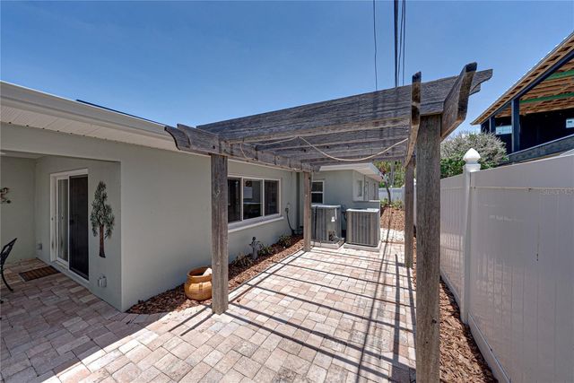 6717 CARDINAL DRIVE S, St Petersburg, FL 33707