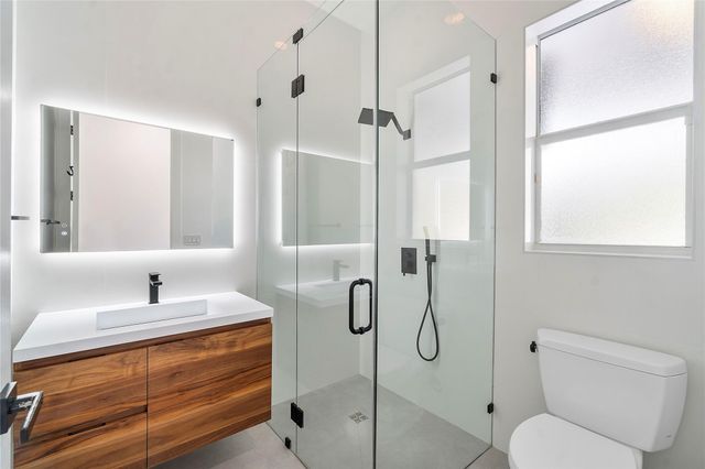 12015 NW 83rd Pl, Parkland, FL 33076