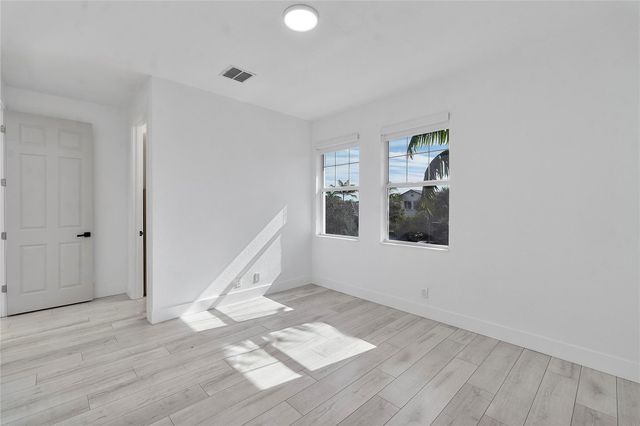 12015 NW 83rd Pl, Parkland, FL 33076