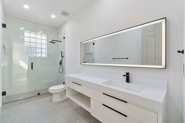 12015 NW 83rd Pl, Parkland, FL 33076