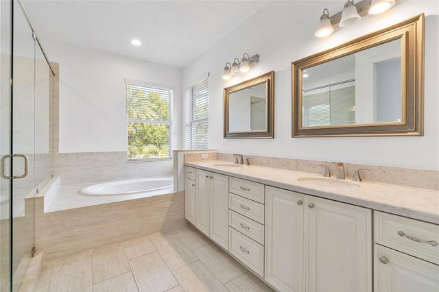 12015 NW 83rd Pl, Parkland, FL 33076