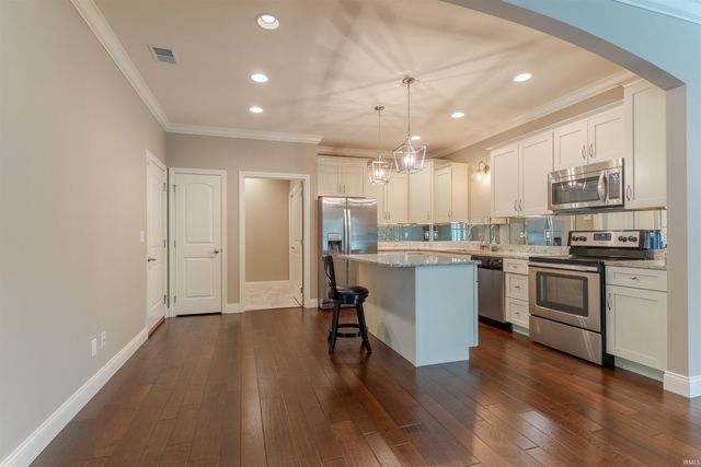 4827 Paddock Drive, Evansville, IN 47715