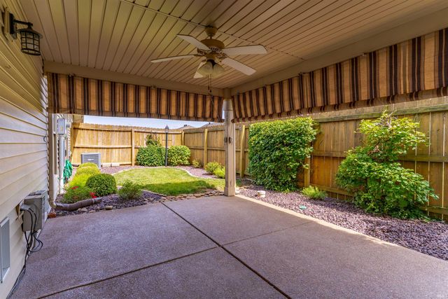 4827 Paddock Drive, Evansville, IN 47715