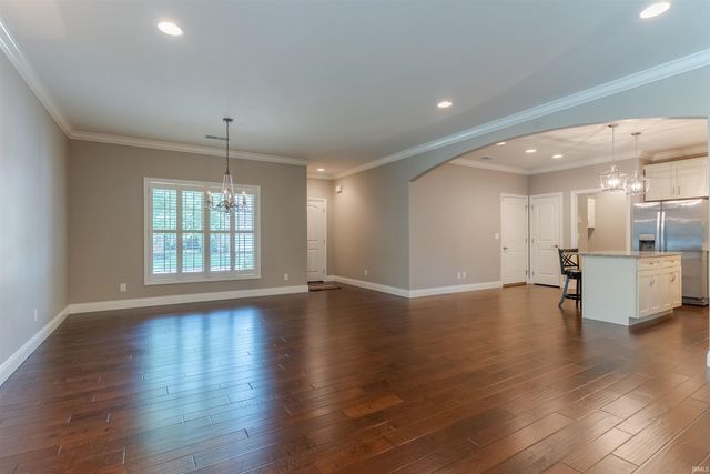 4827 Paddock Drive, Evansville, IN 47715