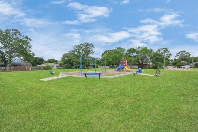 4803 Beechaven Street, Houston, TX 77053