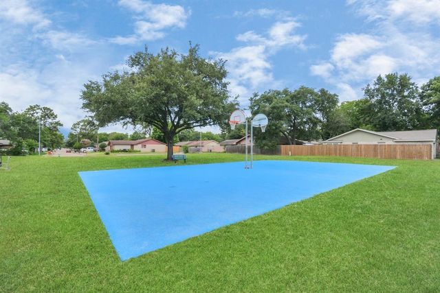 4803 Beechaven Street, Houston, TX 77053