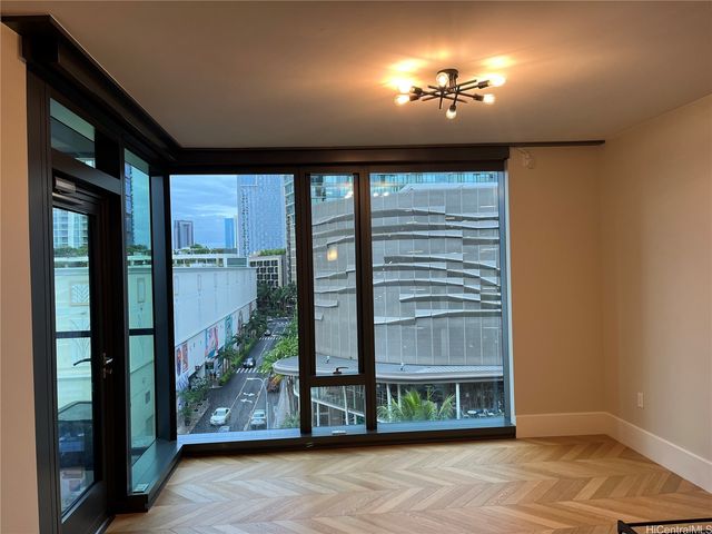 1108 Auahi Street 508, Honolulu, HI 96814